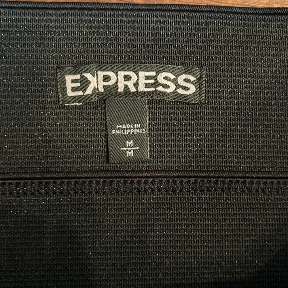 2 express skirts - Picture 6 of 6
